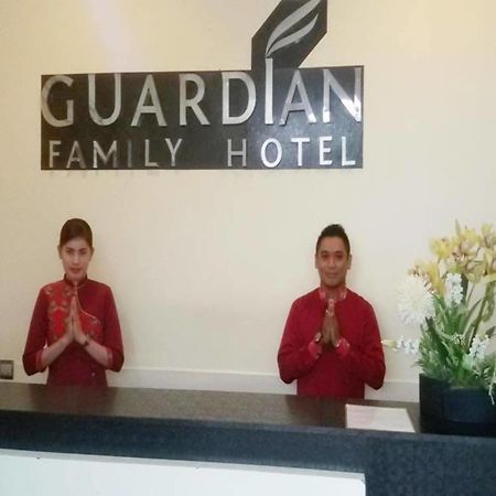 Guardian Family Hotel Sorong Kültér fotó